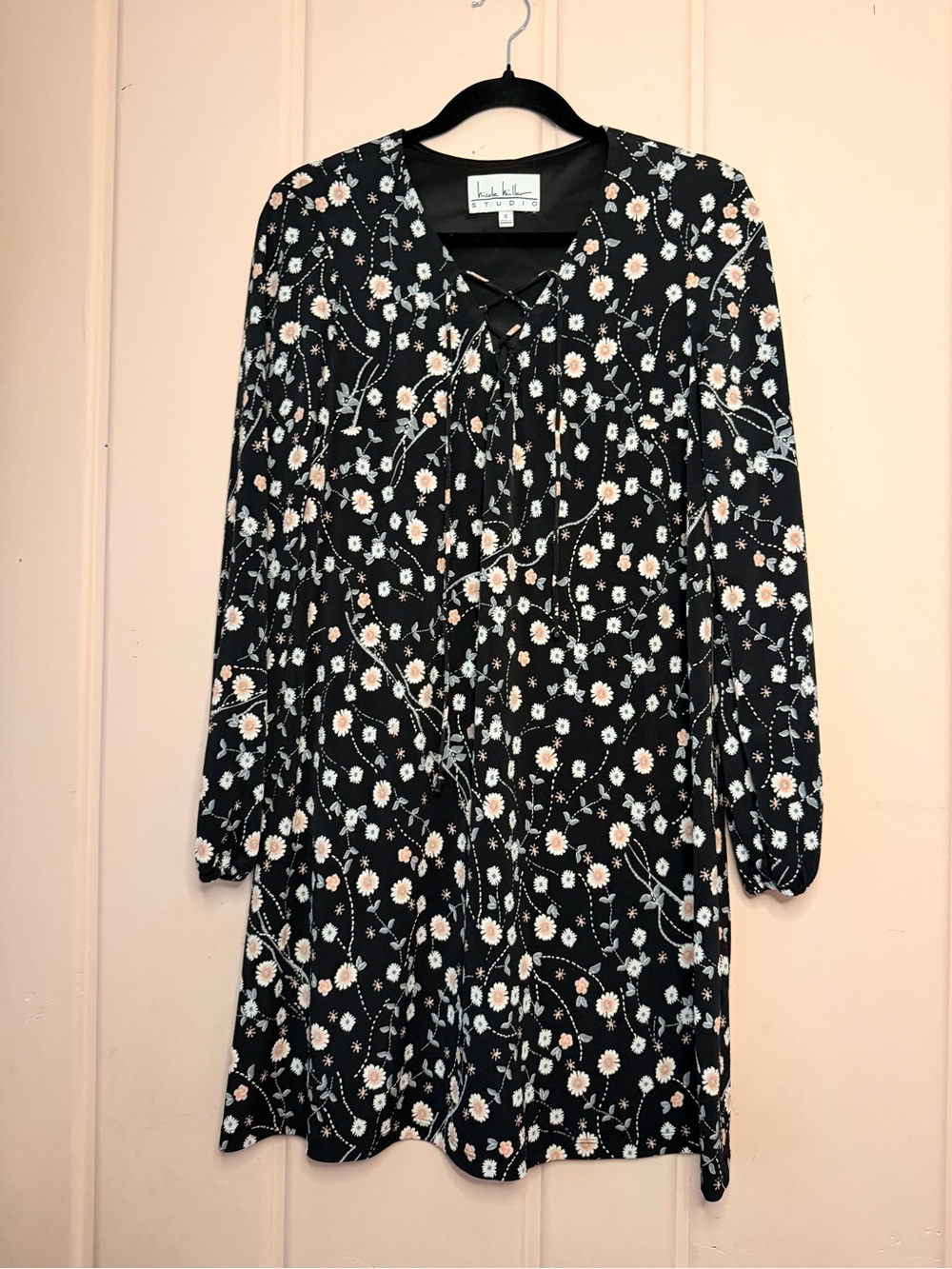 Nicole miller studio Black Floral Lace-Up womens Dress sz6